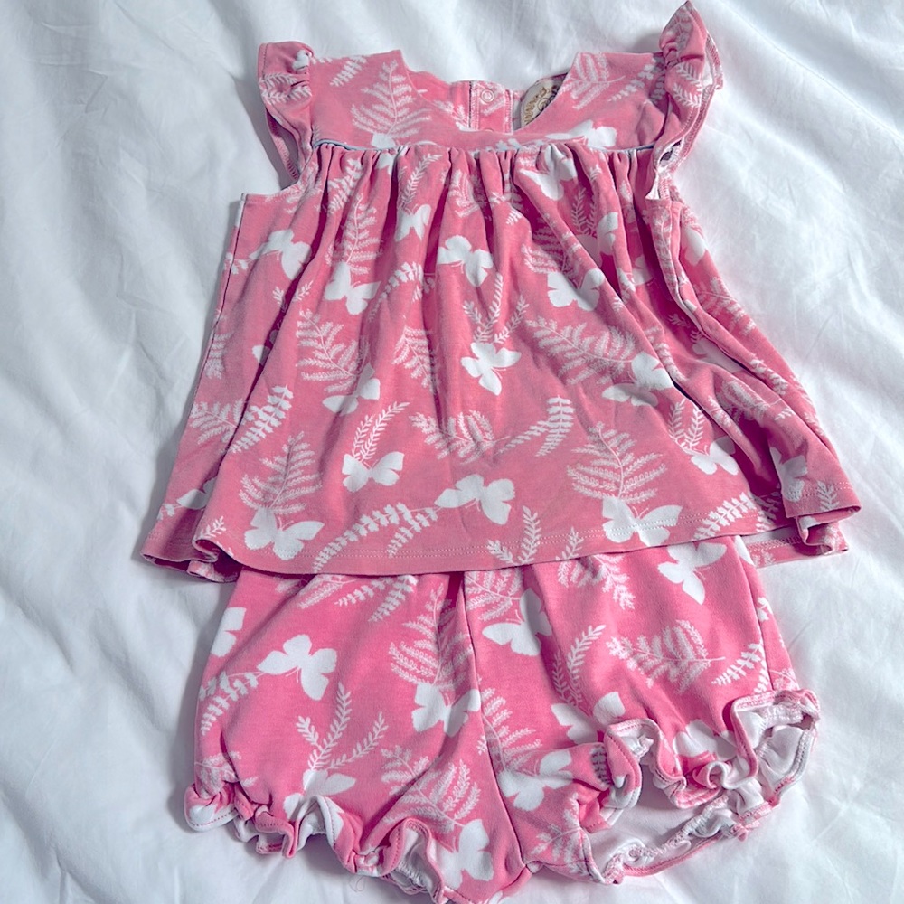 Beaufort Bonnet Pink T-shirt and Shorts set size 7,  butterflies and ruffles!